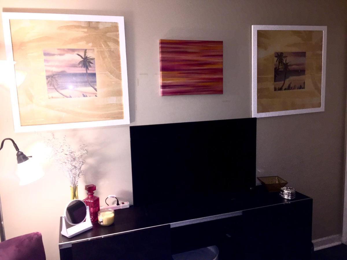 Appartamento The Haven At Charity House Waldorf Esterno foto